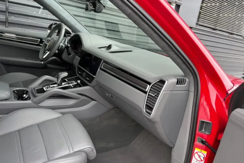 Porsche Cayenne din 2022 cu 74.800 km - oferta POR175757 - foto 16