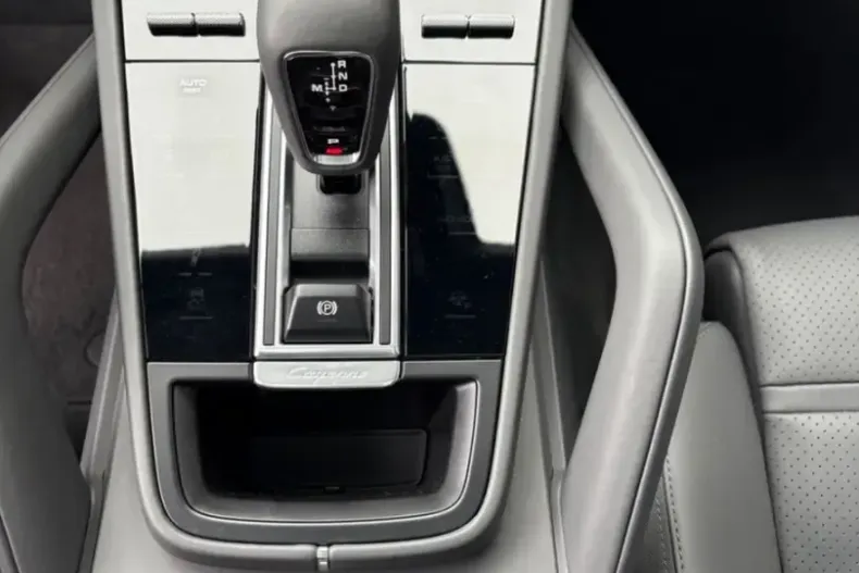 Porsche Cayenne din 2022 cu 74.800 km - oferta POR175757 - foto 24