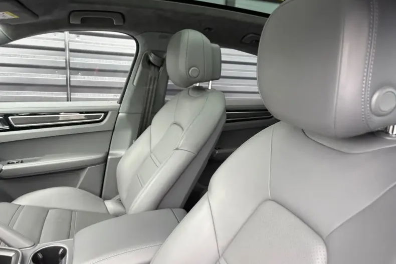 Porsche Cayenne din 2022 cu 74.800 km - oferta POR175757 - foto 27