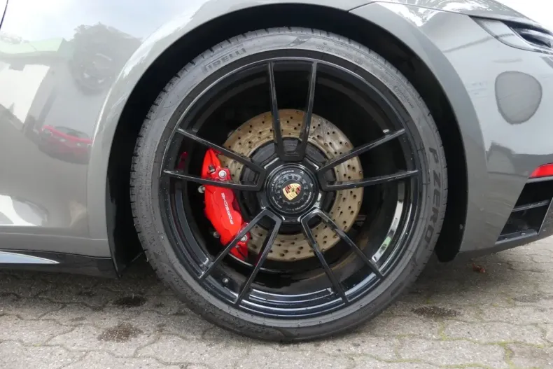 Porsche 992 din 2023 cu 12.800 km - oferta POR175759 - foto 13