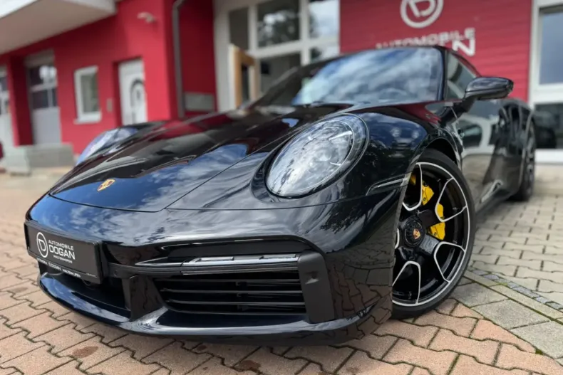Porsche 992 din 2022 cu 8.950 km - oferta POR175760 - foto 1