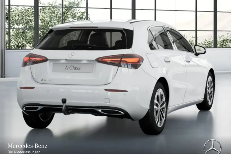 Mercedes-Benz A 250 din 2024 cu 21.153 km - oferta MER175763 - foto 3