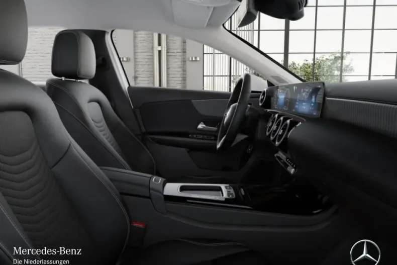 Mercedes-Benz A 250 din 2024 cu 21.153 km - oferta MER175763 - foto 9