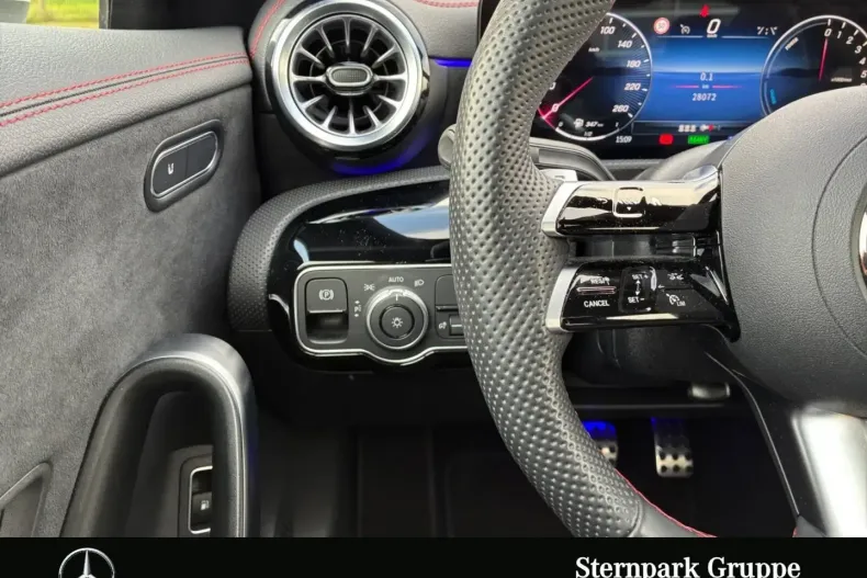 Mercedes-Benz CLA 250 din 2025 cu 28.080 km - oferta MER175771 - foto 18