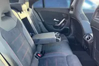 Mercedes-Benz CLA 250 din 2024 cu 5.379 km - oferta MER175773 - foto 10