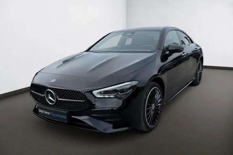 Mercedes-Benz CLA 250 din 2024 cu 24.210 km - oferta MER175777 - foto 1