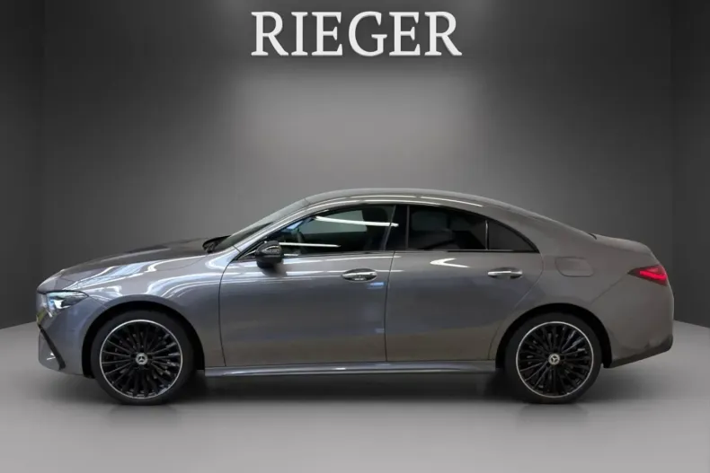 Mercedes-Benz CLA 250 din 2024 cu 32.500 km - oferta MER175778 - foto 5