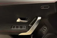 Mercedes-Benz CLA 250 din 2024 cu 32.500 km - oferta MER175778 - foto 6