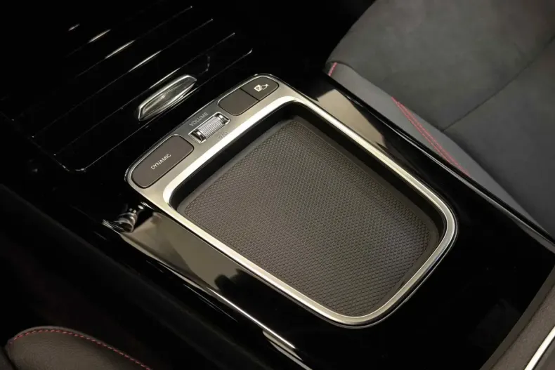 Mercedes-Benz CLA 250 din 2024 cu 32.500 km - oferta MER175778 - foto 16