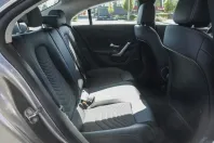 Mercedes-Benz CLA 250 din 2024 cu 5.974 km - oferta MER175779 - foto 7