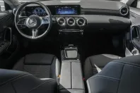 Mercedes-Benz CLA 250 din 2024 cu 5.974 km - oferta MER175779 - foto 10