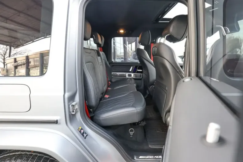 Mercedes-Benz G 63 AMG din 2024 cu 32.268 km - oferta MER175782 - foto 3