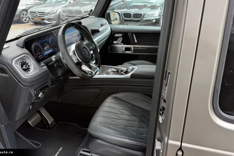 Mercedes-Benz G 63 AMG din 2024 cu 18.500 km - oferta MER175784 - foto 17