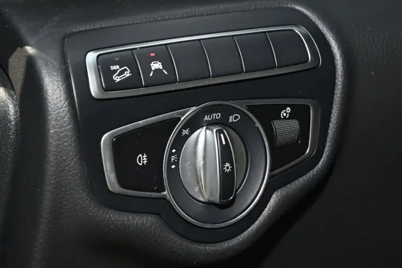 Mercedes-Benz V 250 din 2024 cu 39.172 km - oferta MER175796 - foto 18