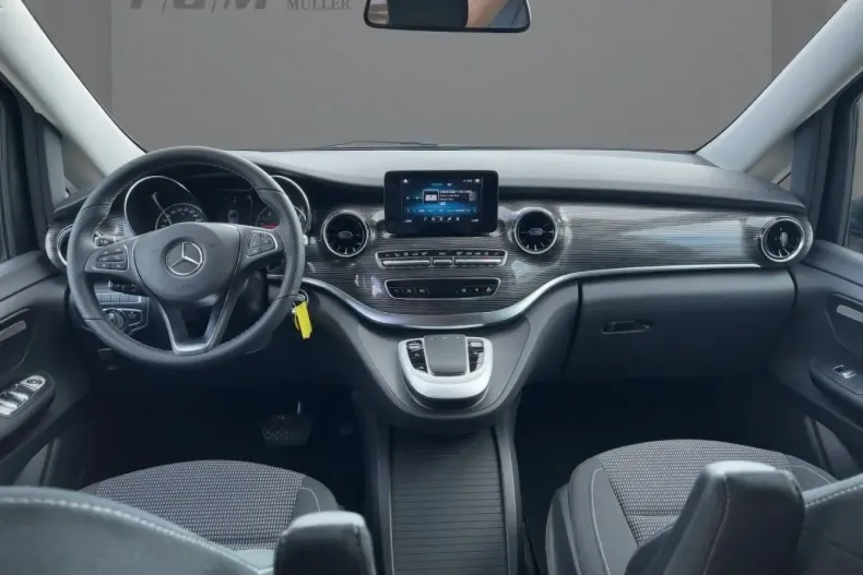 Mercedes-Benz V 250 (Clasa V) din 2024 cu 16.619 km - oferta MER175800 - foto 8