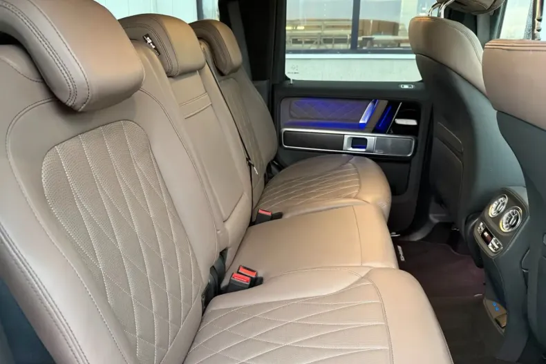 Mercedes-Benz G 450 din 2024 cu 21.700 km - oferta MER175815 - foto 19