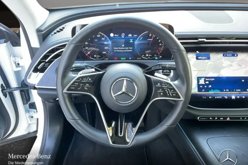 Mercedes-Benz E 300 din 2024 cu 33.033 km - oferta MER175826 - foto 11