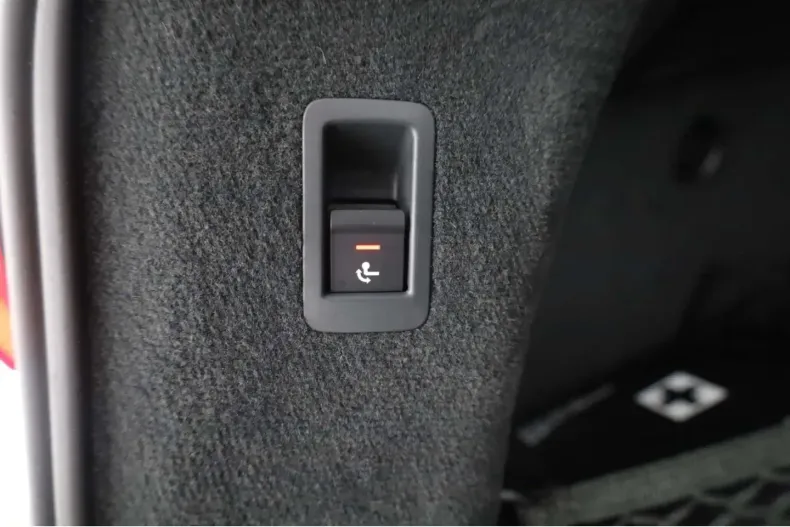 Audi RS6 din 2024 cu 10.500 km - oferta AUD175833 - foto 20