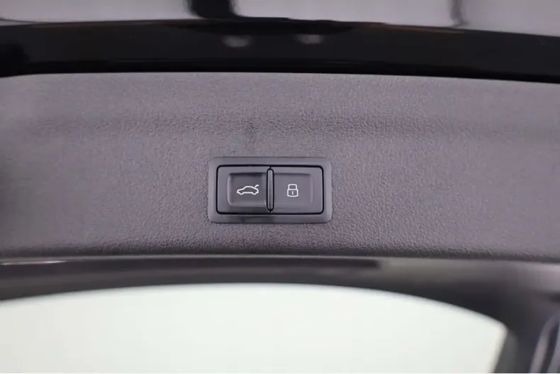 Audi RS6 din 2024 cu 10.500 km - oferta AUD175833 - foto 22