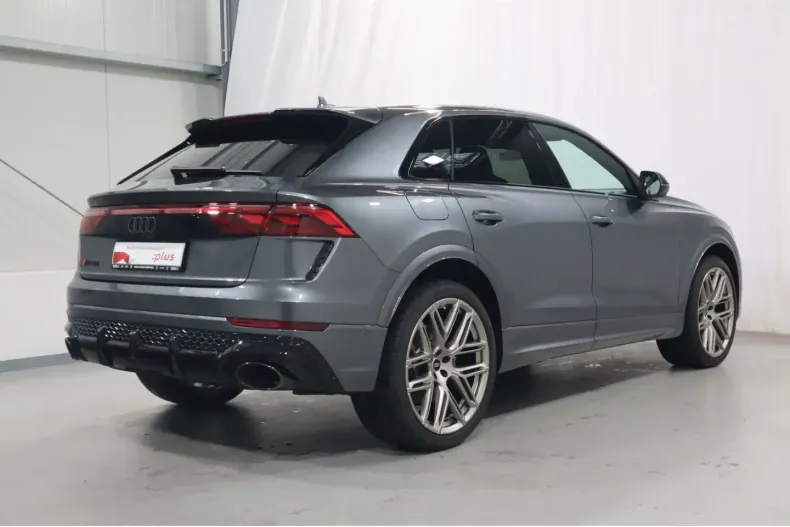 Audi RSQ8 din 2024 cu 15.798 km - oferta AUD175834 - foto 3