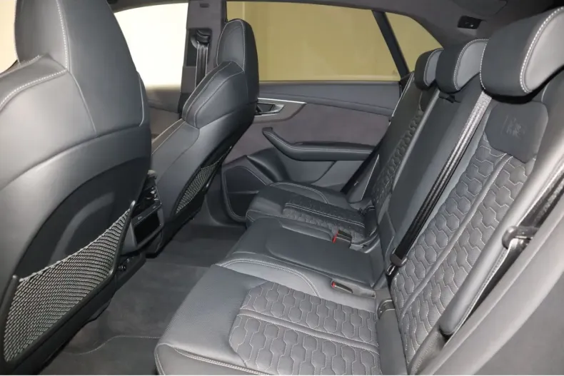 Audi RSQ8 din 2024 cu 15.798 km - oferta AUD175834 - foto 12