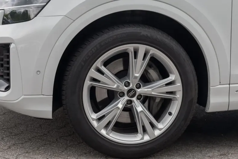 Audi Q8 din 2024 cu 30.390 km - oferta AUD175835 - foto 6
