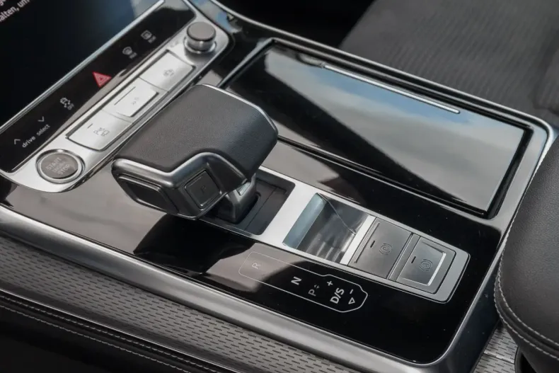 Audi Q8 din 2024 cu 30.390 km - oferta AUD175835 - foto 8