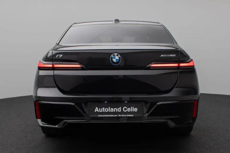 BMW i7 din 2023 cu 23.029 km - oferta BMW175838 - foto 8