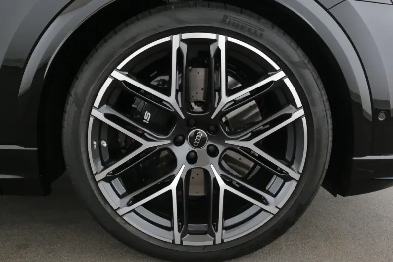 Audi RSQ8 din 2024 cu 15.935 km - oferta AUD175845 - foto 18