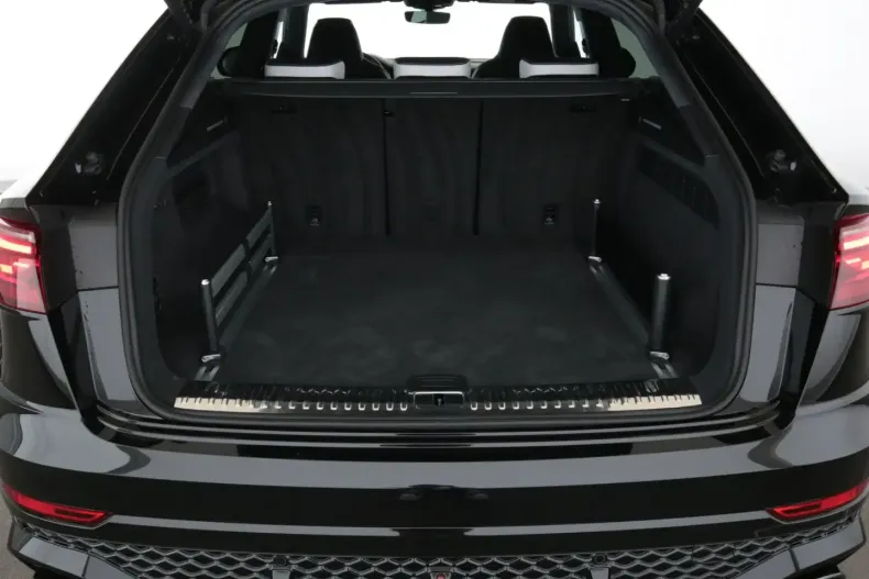 Audi RSQ8 din 2024 cu 15.935 km - oferta AUD175845 - foto 24