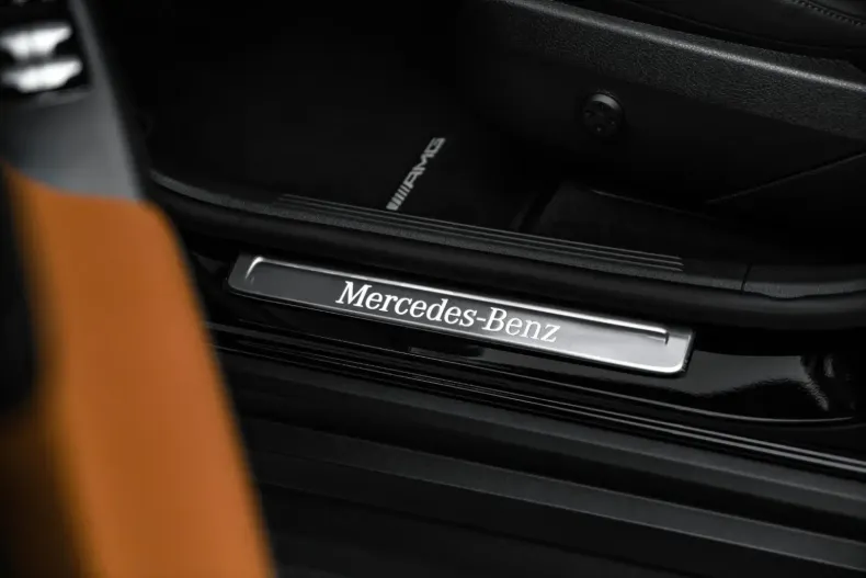 Mercedes-Benz GLC 220 din 2023 cu 5.500 km - oferta MER175849 - foto 8