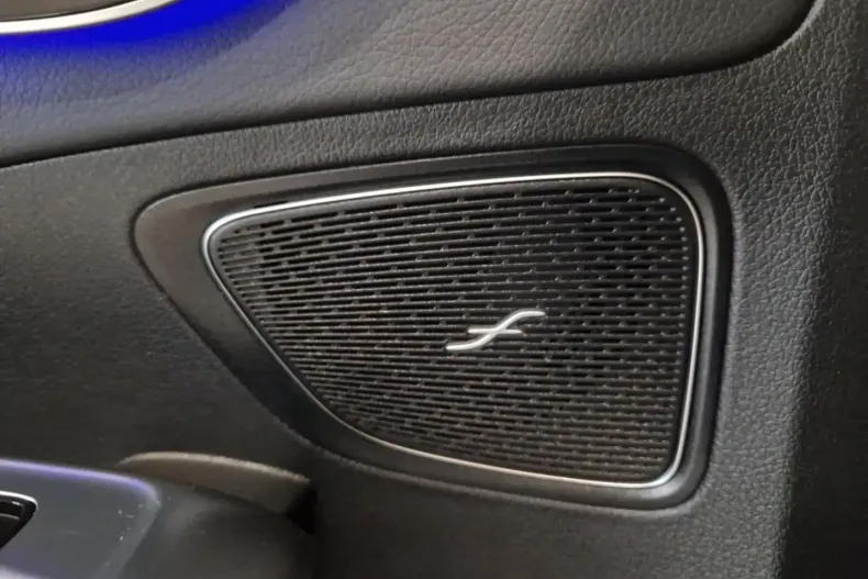 Mercedes-Benz C 200 din 2023 cu 14.370 km - oferta MER175851 - foto 14