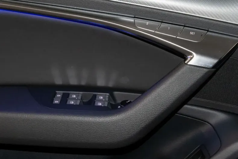 Audi A6 din 2022 cu 86.783 km - oferta AUD175855 - foto 13