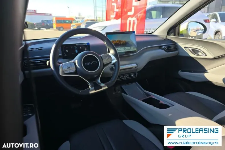 BYD DOLPHIN din 2025 cu 6.000 km - oferta BYD175858 - foto 9