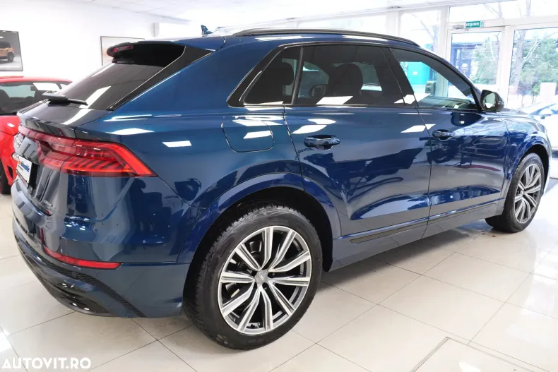 Audi Q8 din 2020 cu 102.186 km - oferta AUD175862 - foto 4