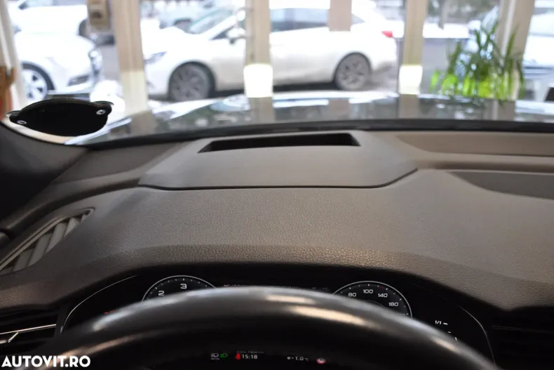 Audi Q8 din 2020 cu 102.186 km - oferta AUD175862 - foto 27