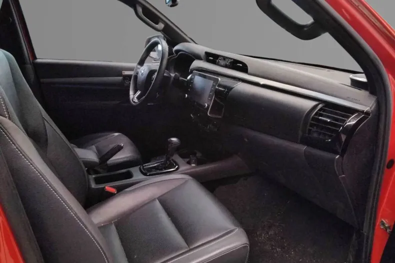 Toyota Hilux din 2022 cu 52.300 km - oferta TOY175863 - foto 6