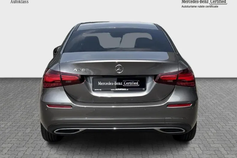 Mercedes-Benz A 200 din 2024 cu 9.860 km - oferta MER175869 - foto 4