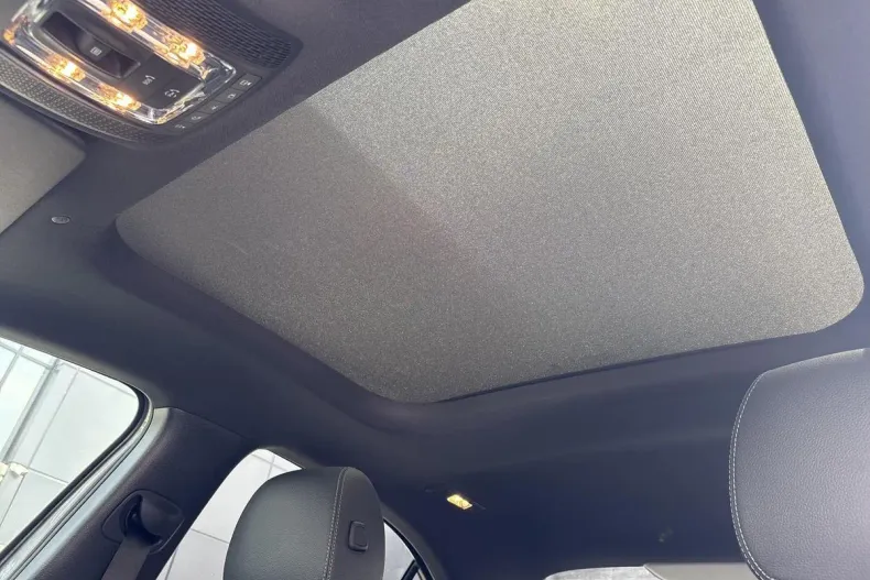 Mercedes-Benz A 200 din 2024 cu 9.860 km - oferta MER175869 - foto 12