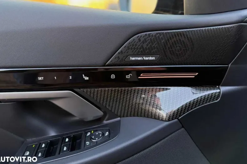 BMW Seria 5 din 2025 cu 25.000 km - oferta BMW175874 - foto 18