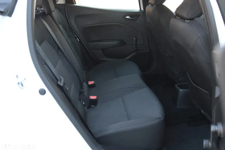 Renault Clio din 2021 cu 145.600 km - oferta REN175875 - foto 12