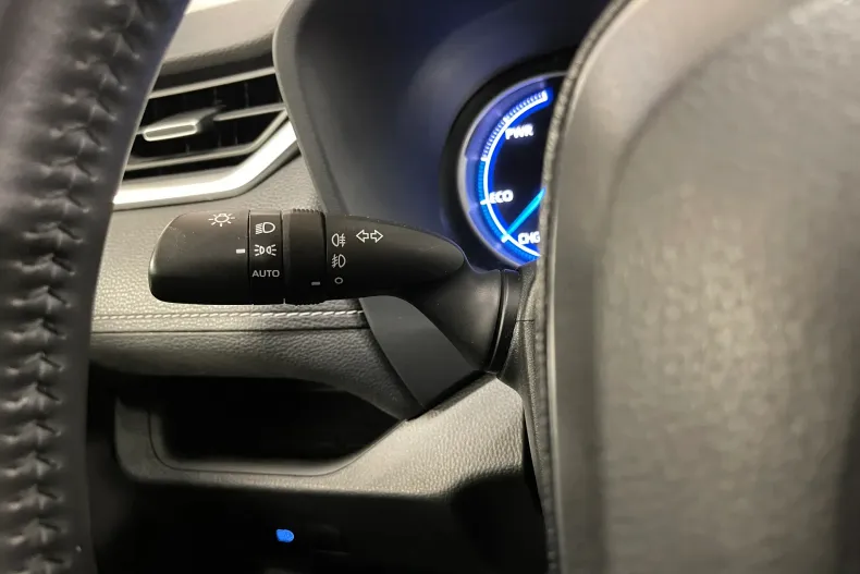 Toyota RAV4 din 2020 cu 87.669 km - oferta TOY175878 - foto 20