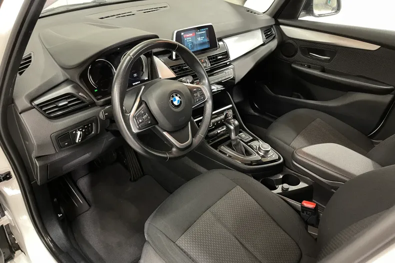 BMW Seria 2 din 2021 cu 100.481 km - oferta BMW175879 - foto 5