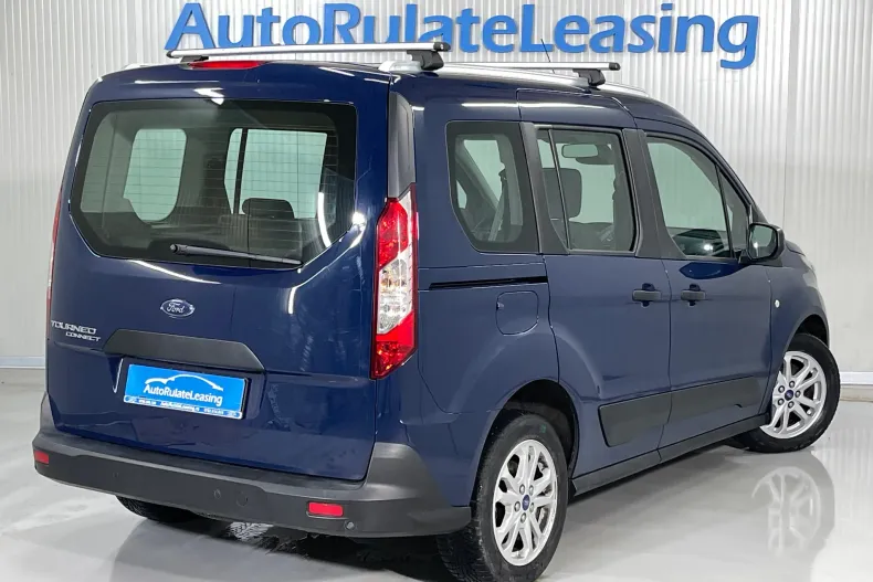 Ford Tourneo Connect din 2021 cu 73.332 km - oferta FOR175880 - foto 3