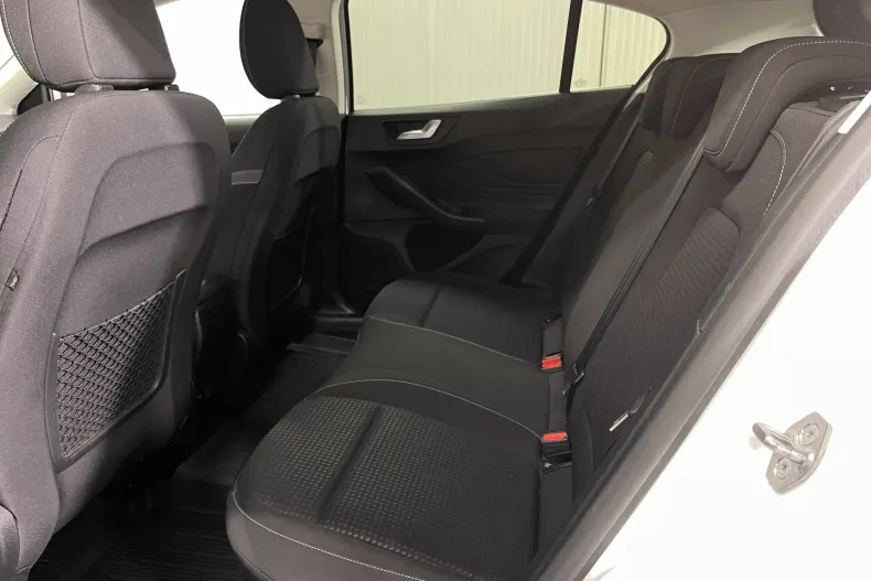 Ford Focus din 2021 cu 118.132 km - oferta FOR175881 - foto 11