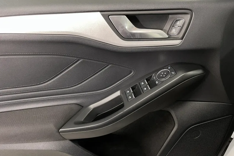 Ford Focus din 2021 cu 118.132 km - oferta FOR175881 - foto 23