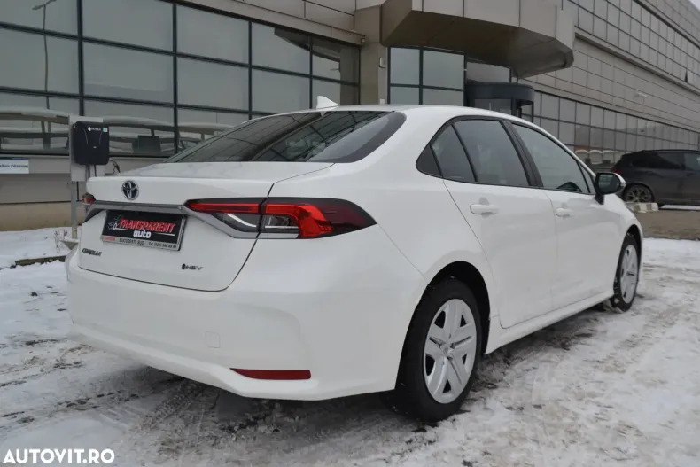 Toyota Corolla din 2024 cu 33.202 km - oferta TOY175885 - foto 5