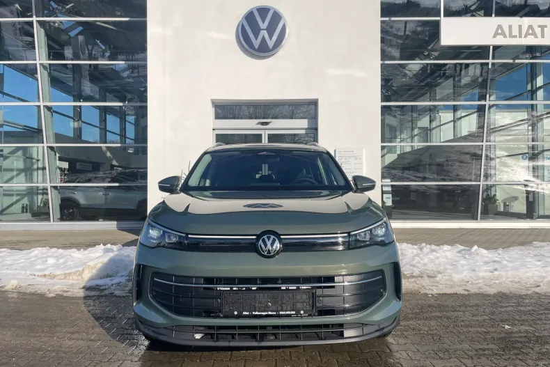 Volkswagen Tiguan din 2025 cu 1 km - oferta VOL175886 - foto 2