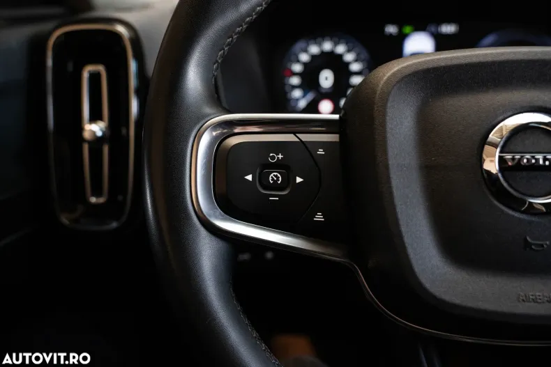 Volvo XC40 din 2022 cu 117.065 km - oferta VOL175887 - foto 21