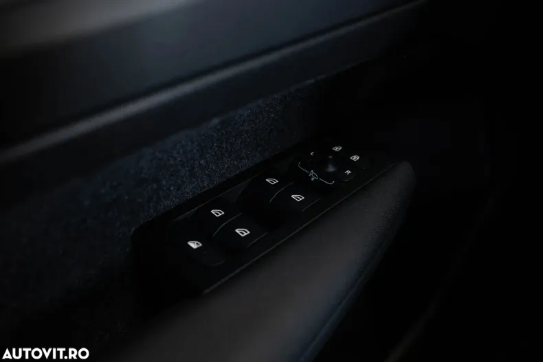 Volvo XC40 din 2022 cu 117.065 km - oferta VOL175887 - foto 25